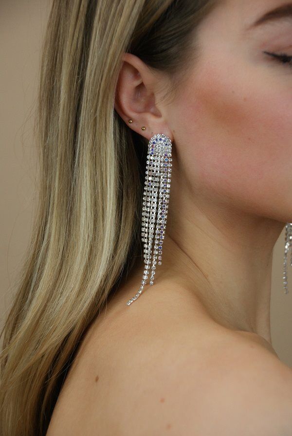 Boucles d'oreilles avec pompons en argent